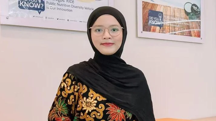 from-humble-roots-to-academic-excellence-the-inspiring-journey-of-aulia-nurul-hikmah-at-ipb-university