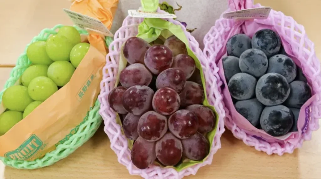 grapes-vs-apples-deciphering-which-fruit-best-manages-blood-sugar-stability