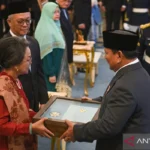 honoring-the-architects-of-a-nation-indonesia-bestows-national-hero-status-upon-10-iconic-figures-in-2025