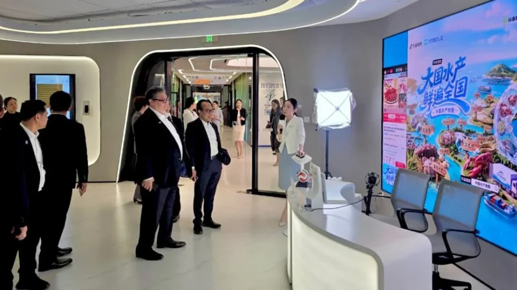 indonesia-accelerates-digital-sovereignty-airlangga-hartarto-secures-strategic-partnerships-with-huawei-and-bytedance-in-shanghai