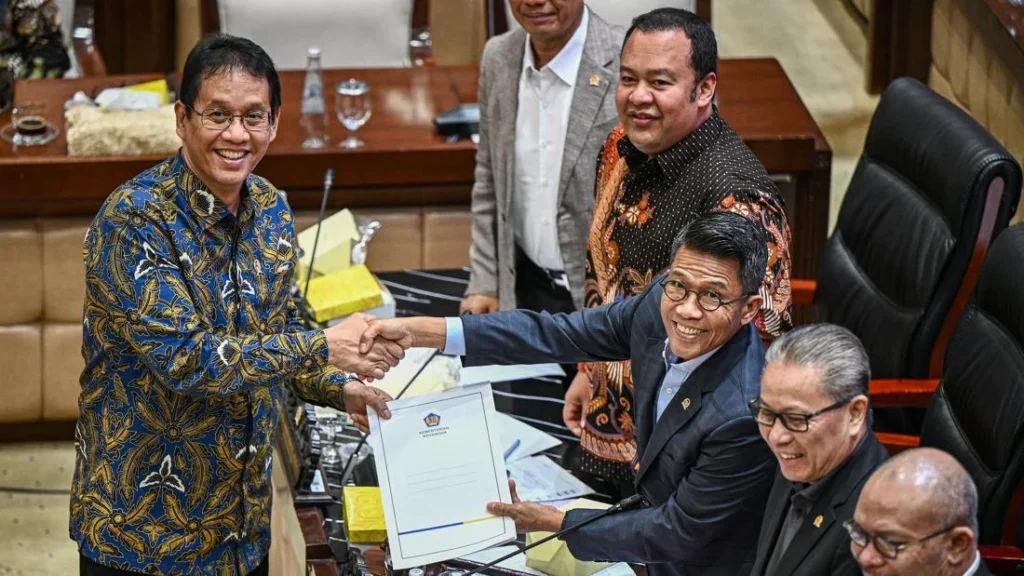 indonesia-poised-to-become-global-financial-hub-landmark-pfii-bill-set-for-final-parliamentary-approval