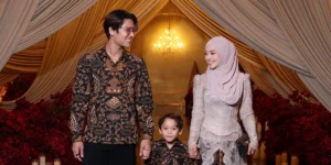 lesti-kejora-and-rizky-billar-a-masterclass-in-family-elegance-at-a-high-profile-wedding