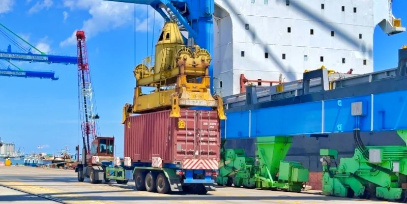 pelindos-strategic-pivot-a-masterclass-in-operational-efficiency-and-national-logistics-integration