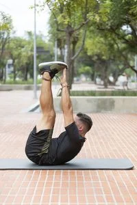 sculpting-your-core-a-comprehensive-guide-to-effective-home-based-abdominal-training