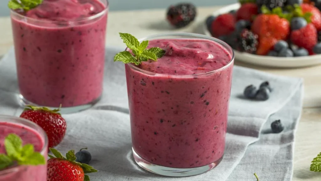 the-art-of-the-perfect-smoothie-elevating-texture-nutrition-and-technique