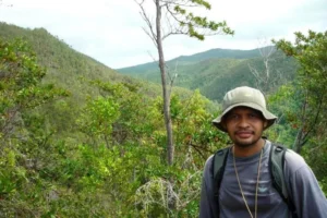 the-forest-whisperer-how-prof-charlie-heatubun-bridges-botany-policy-and-papuas-future