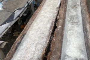 the-last-salt-farmers-of-kusamba-a-dying-legacy-against-the-rising-tide