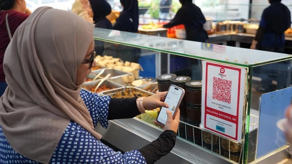beyond-borders-how-bank-indonesias-cross-border-qris-is-revolutionizing-international-travel-and-commerce-in-southeast-asia