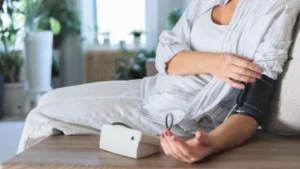 beyond-the-silent-killer-cardiologists-reveal-4-essential-foods-to-combat-high-blood-pressure-in-women