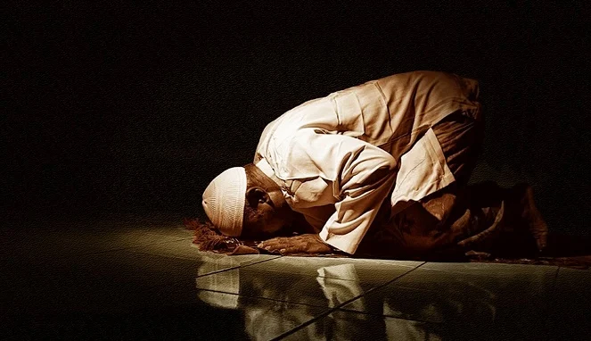 complete-guide-to-sholat-hajat-fulfilling-desires-through-spiritual-devotion-in-islam