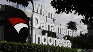 danantara-addresses-rumors-of-acquiring-40-12-stake-in-indonesia-stock-exchange-amid-demutualization-process