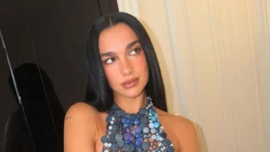 dua-lipa-stuns-in-avant-garde-masterpiece-a-closer-look-at-the-740-button-top-that-captured-the-fashion-world