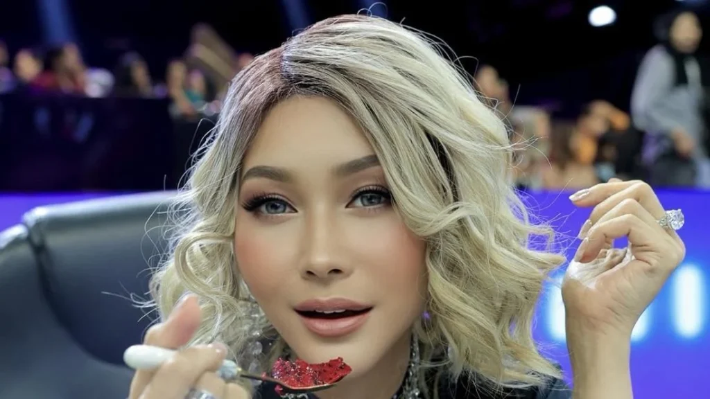 from-stage-to-stove-dangdut-legend-inul-daratista-expands-her-culinary-empire-with-authentic-halal-korean-restaurant