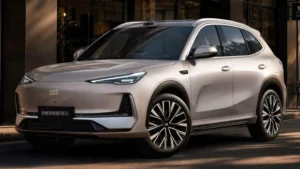 geely-prepares-major-facelift-for-galaxy-ex5-substantial-technical-overhauls-and-rear-wheel-drive-shift-spotted-ahead-of-launch