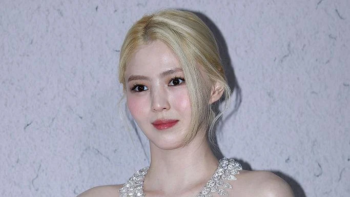 han-so-hee-transforms-into-an-ethereal-goddess-at-the-boucheron-carte-blanche-2026-showcase-in-seoul