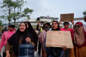 thirst-amidst-the-digital-frontier-batams-water-crisis-and-the-hidden-costs-of-ai-infrastructure